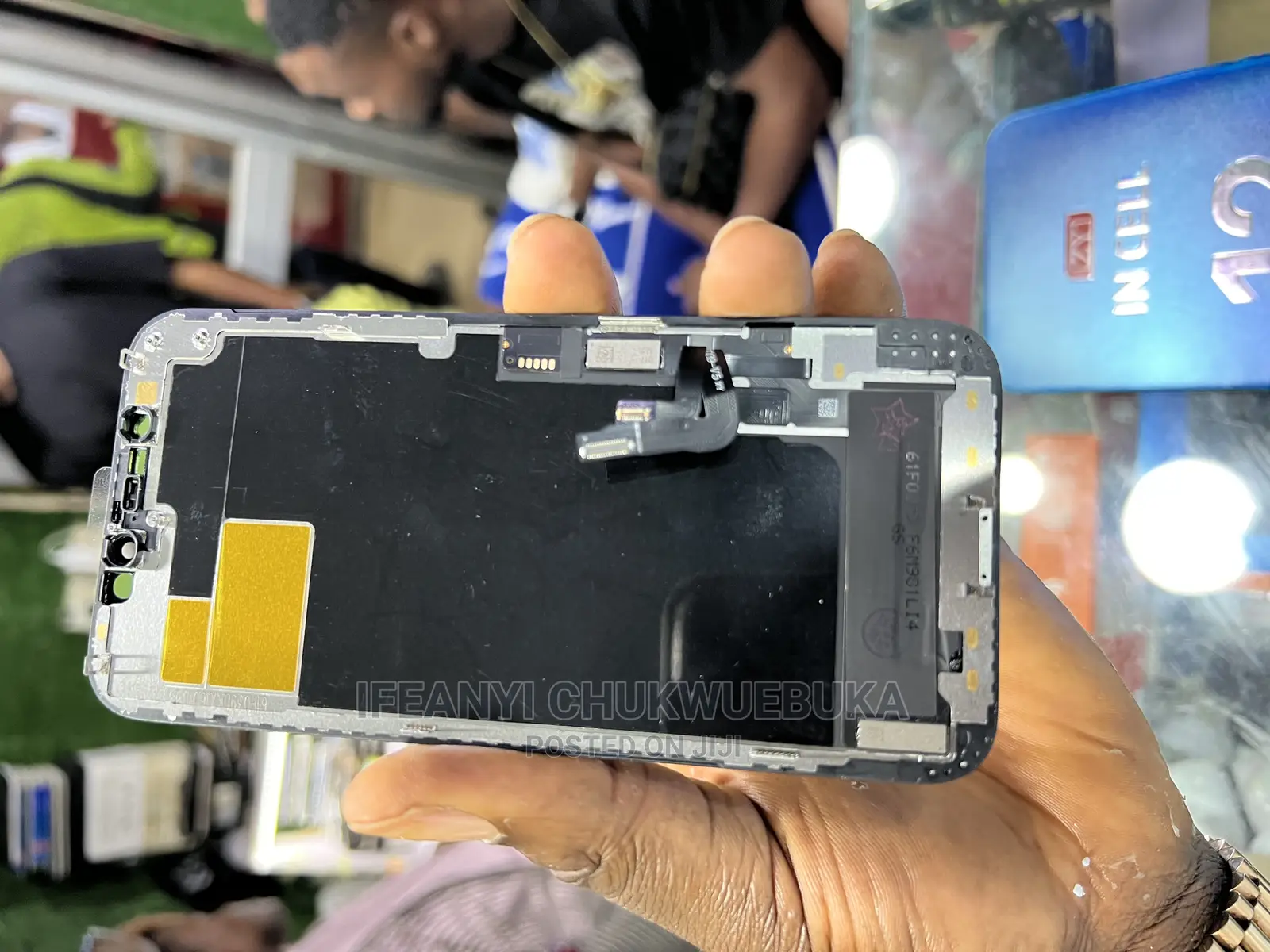 iPhone 12/12 Pro Original Used Screen With Warranty