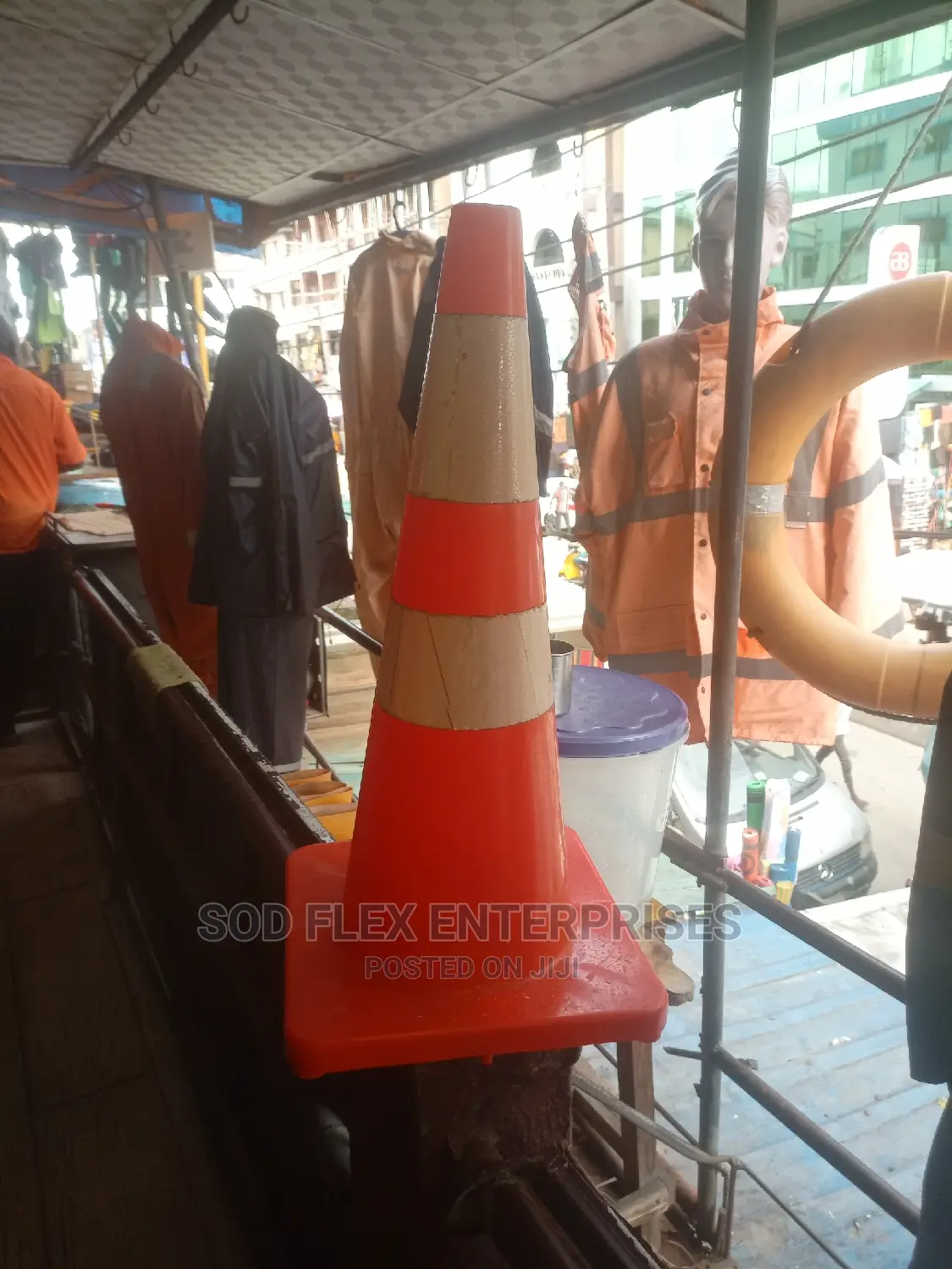 75cm Safety Cone