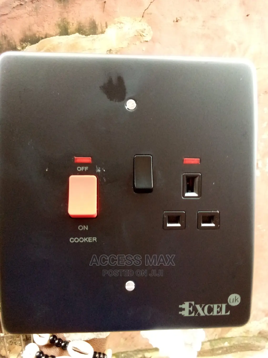 6 by 6 Cooker Unit Socket Black