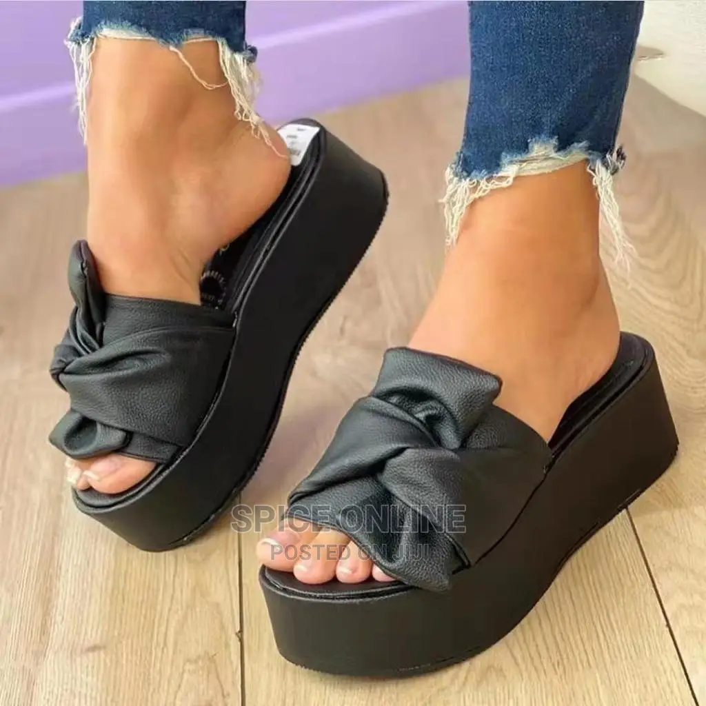 Vvip: Classic Wedge Slippers