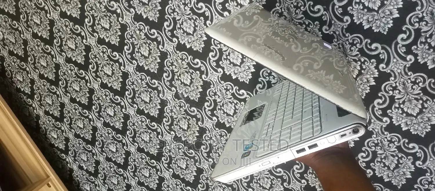 Laptop HP Pavilion Dv6 4GB Intel Celeron HDD 320GB