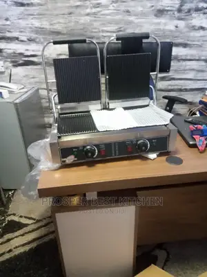 Electric Double Medium Bogus Rock Grill