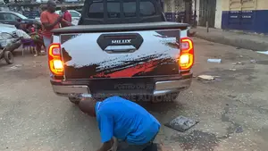 Complete Boot Open Hilux