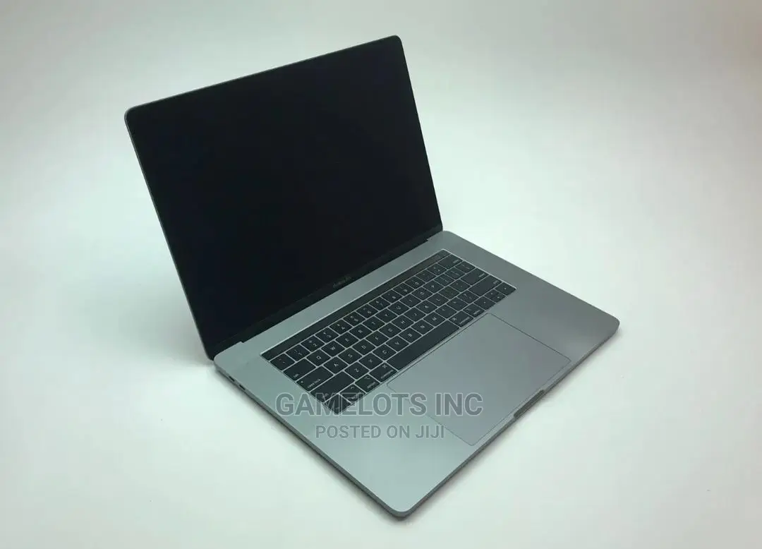 Laptop Apple MacBook Pro 2018 32GB Intel Core i9 SSD 512GB