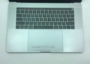 Laptop Apple MacBook Pro 2018 32GB Intel Core i9 SSD 512GB