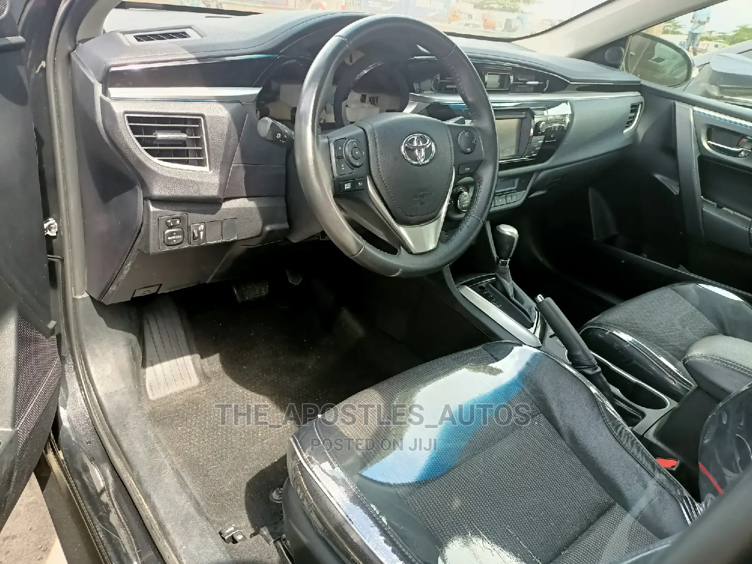 Toyota Corolla 2016 Black
