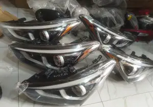 Head Light Hyundai Santafe 2017