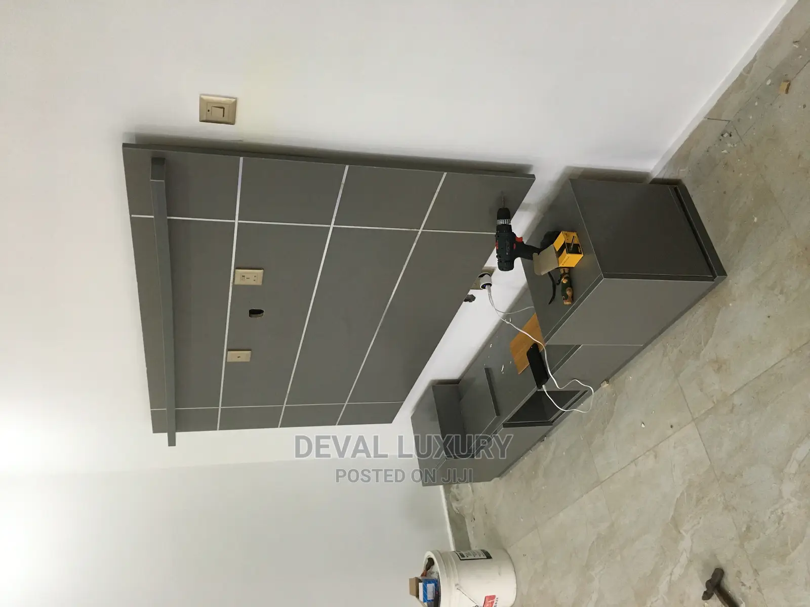 Wall Console Design