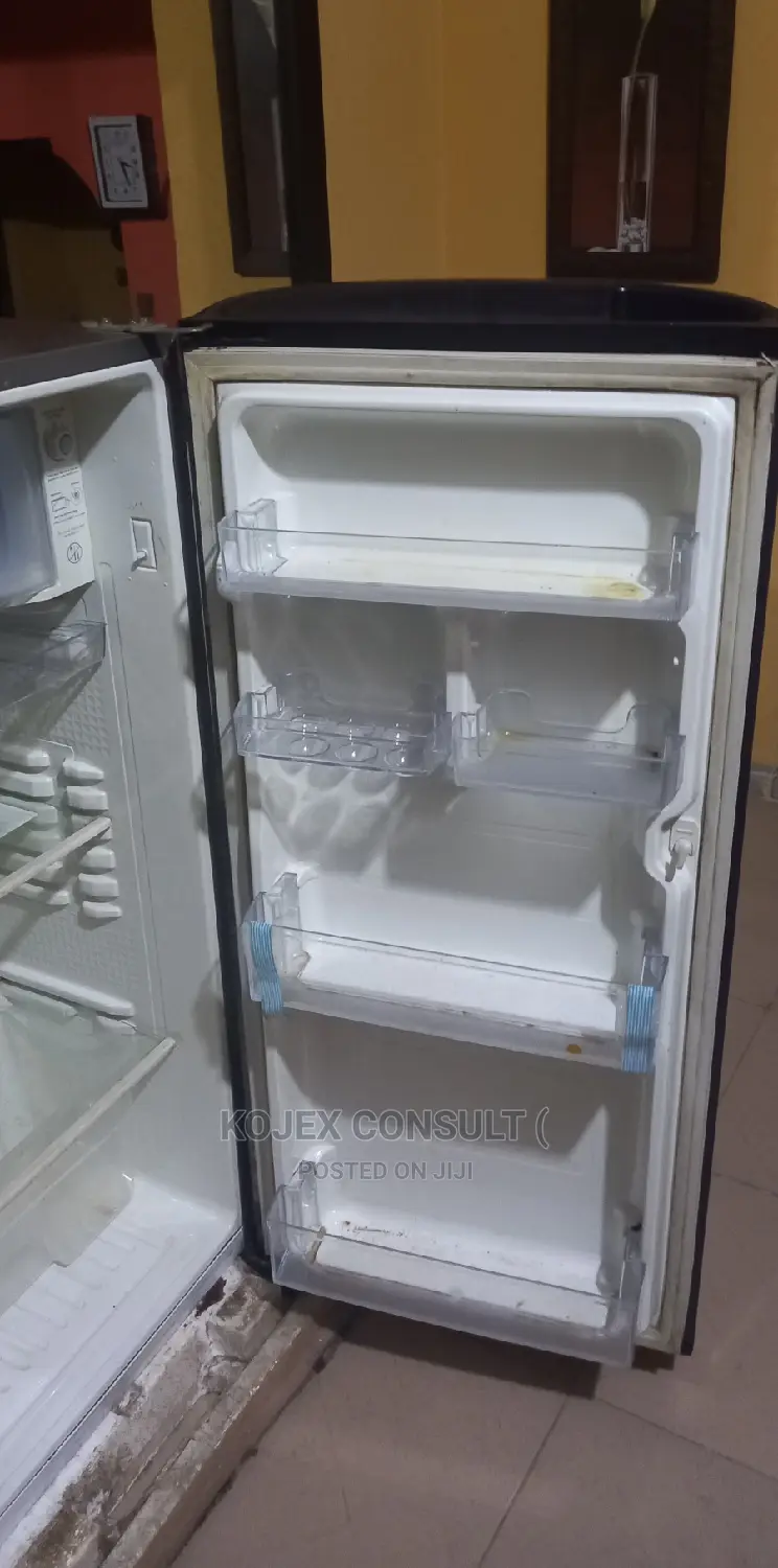 192 Litre Samsung Single Door Fridge Pebble Blue At