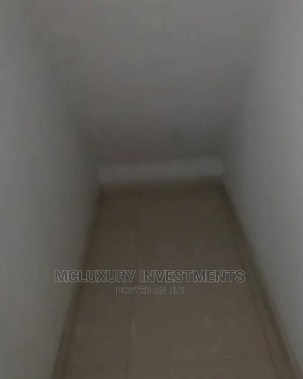 Furnished 2bdrm Block of Flats in Olokanla. Ajah, Maryland for rent