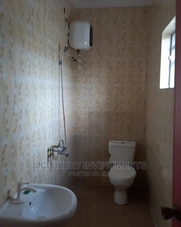 Furnished 2bdrm Block of Flats in Olokanla. Ajah, Maryland for rent