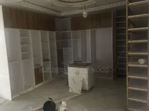 Walk in Closet Wardrobes