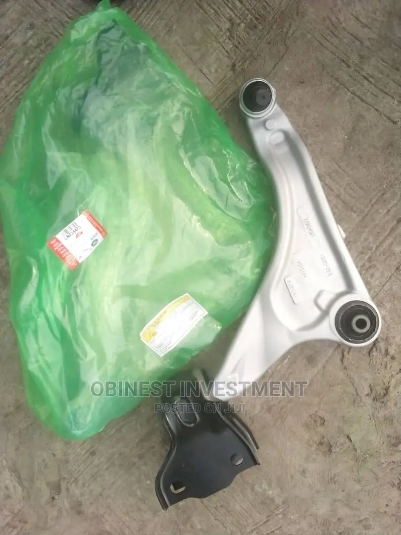 Range Rover Evoque Lower Arms Set