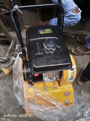 Heavy Duty Robin Compactor Machine