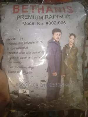 Rain Coat Up And Down Polyester