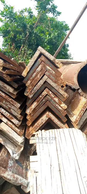 Acro Props, Scaffold, Piller Panel, Casting Panel, Etc