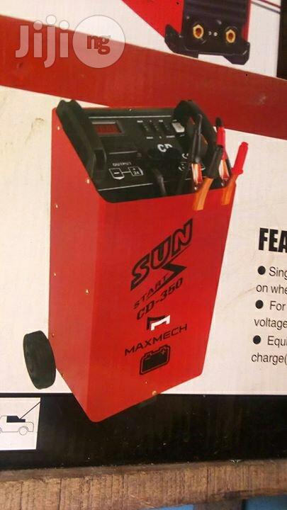 Battery Charging Machine