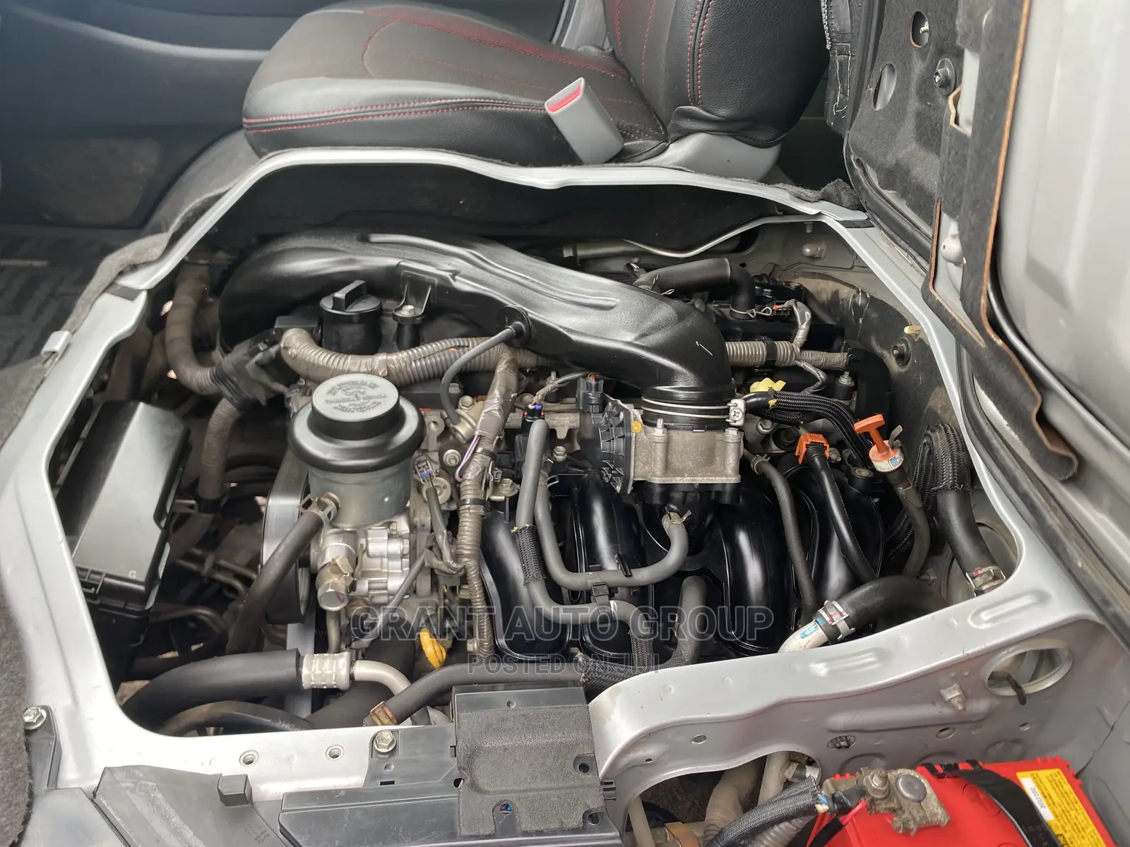 Toyota HiAce 2011 Silver