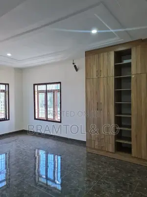 2bdrm Block of Flats in Lugbe District for rent