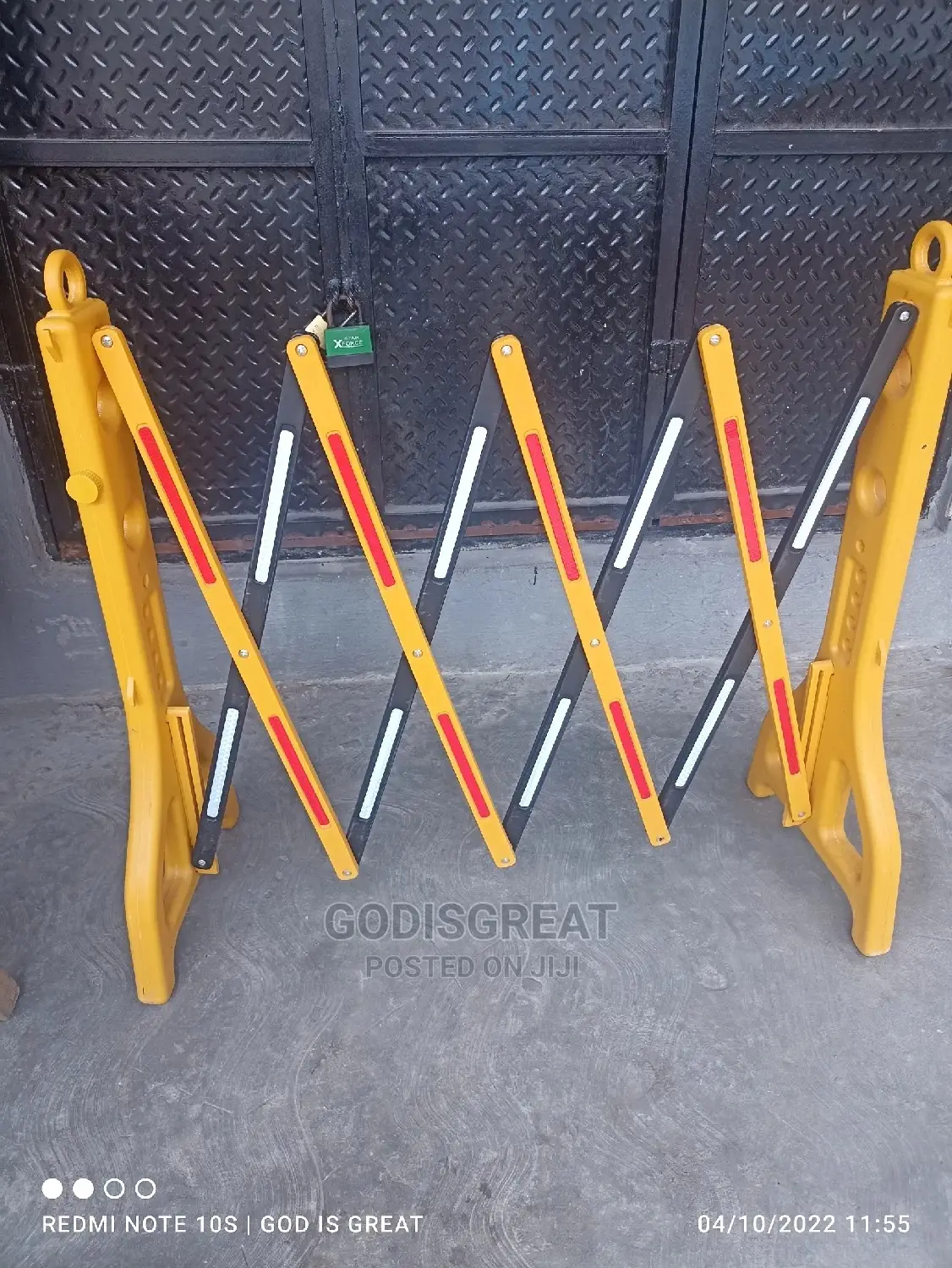 Plastic Expandable Barricade