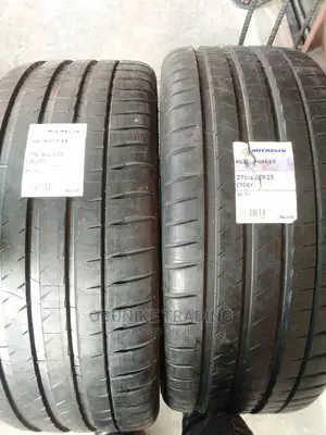275/40R22 (XL) Michelin Tyre