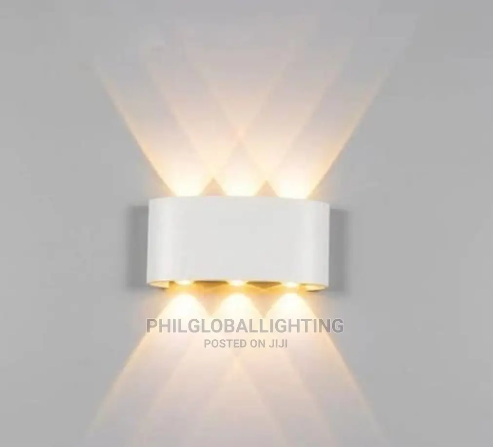 3 Eyes Wall Light