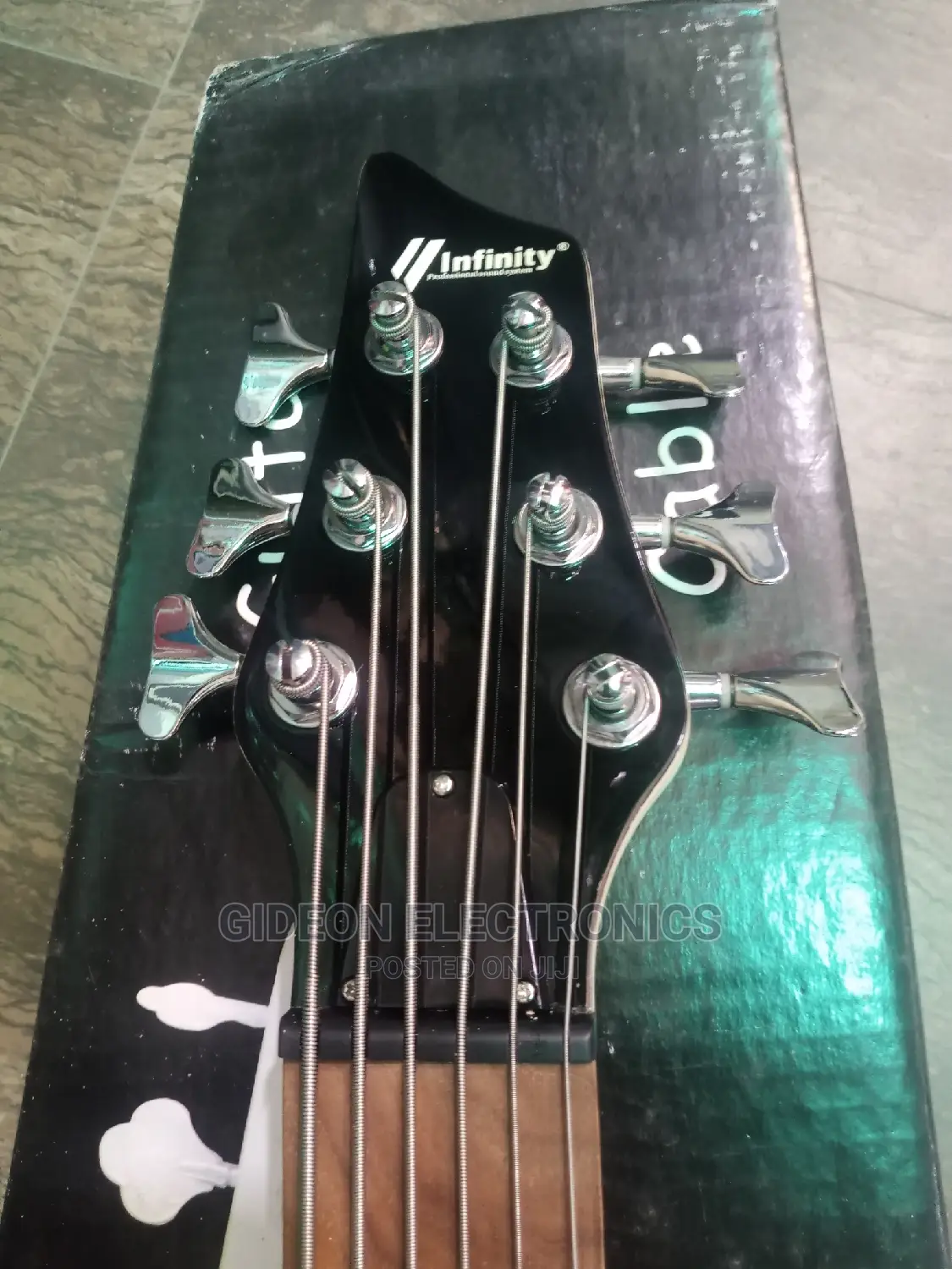 Infinity Active 6strings Guitar