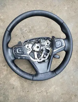 Steering Wheel and Airbag Avalon 2015