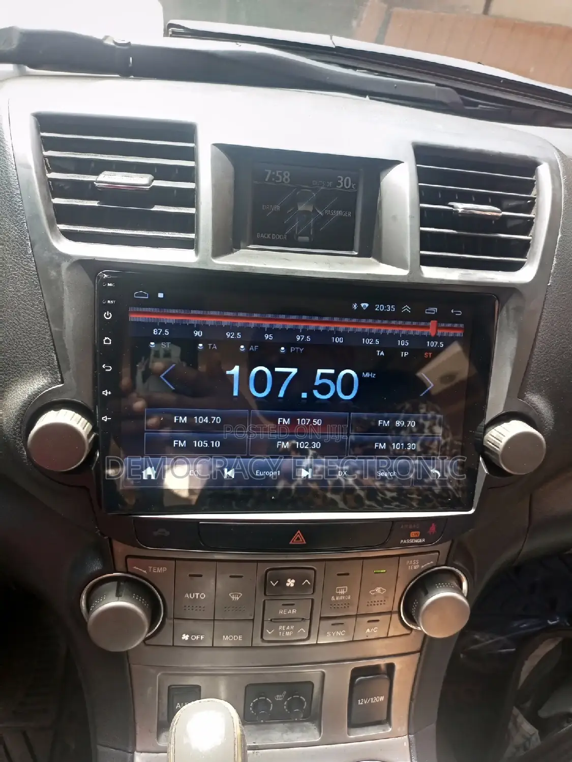 Toyota Highlander (2008/2012) Android Version With GPS (Map)