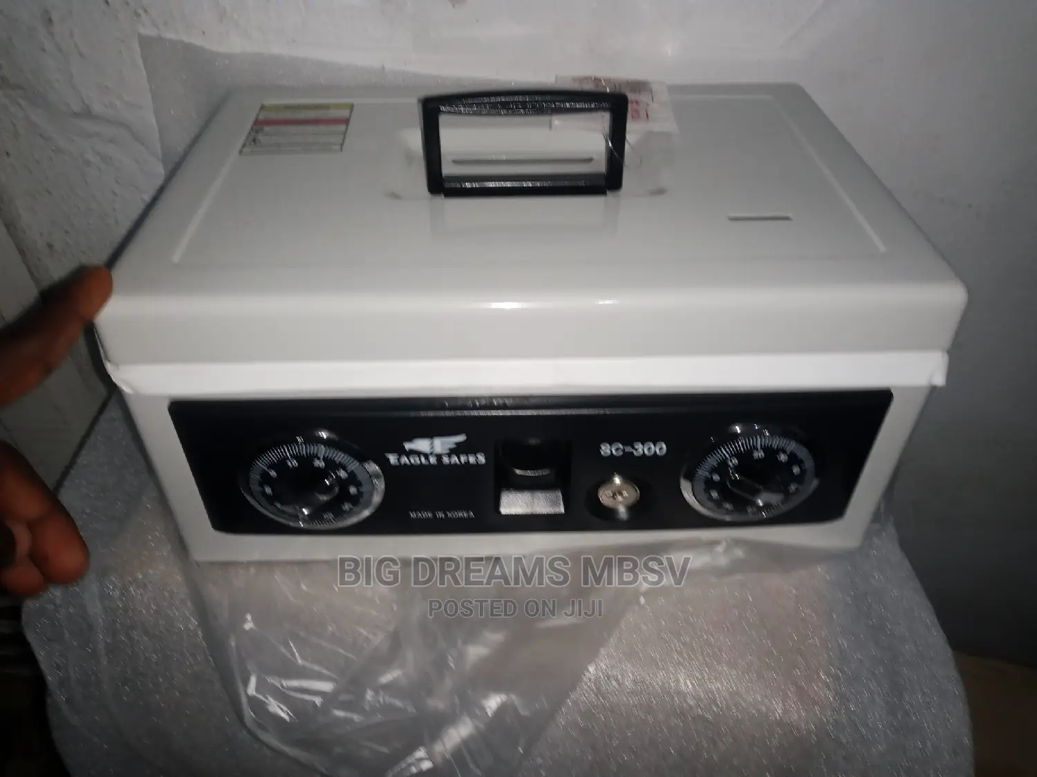 Safe Cash Box