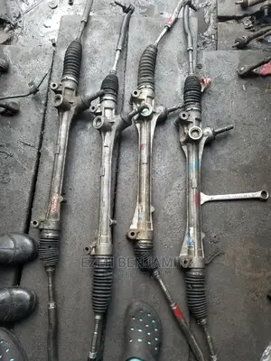 Steering Rack Venza 2012