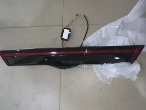 Led Booth Chrome Highlander 2019