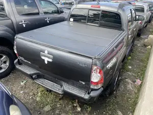 Toyota Tacoma Access Cab V6 Automatic 2012 Gray