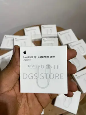 Apple Lighting to Headphone Jack Adapter