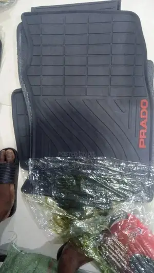 Customised Rubber Foot Mat For Prado