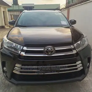 Toyota Highlander 2018 Black