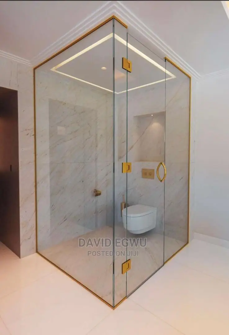 Quality Shower Cubicle
