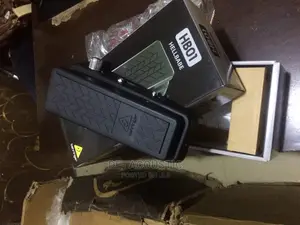 Behringer HB01 Hellbabe Optical Wah Pedal