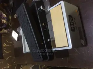 Behringer HB01 Hellbabe Optical Wah Pedal