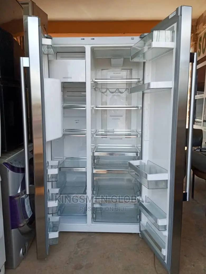 Siemens Low Energy American Style Side-by-Side Refrigerator