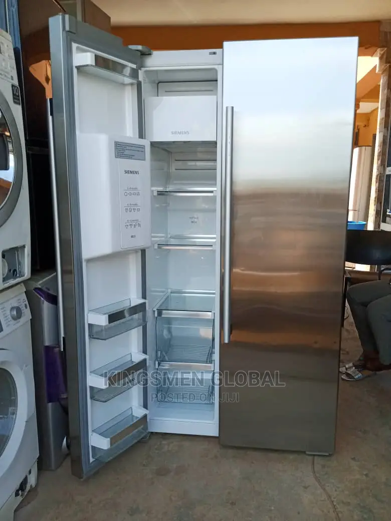 Siemens Low Energy American Style Side-by-Side Refrigerator