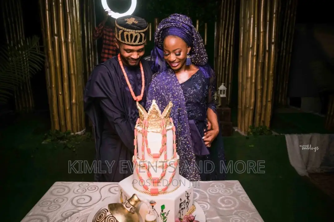 Trad Wedding Decor