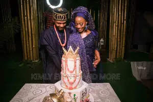 Trad Wedding Decor