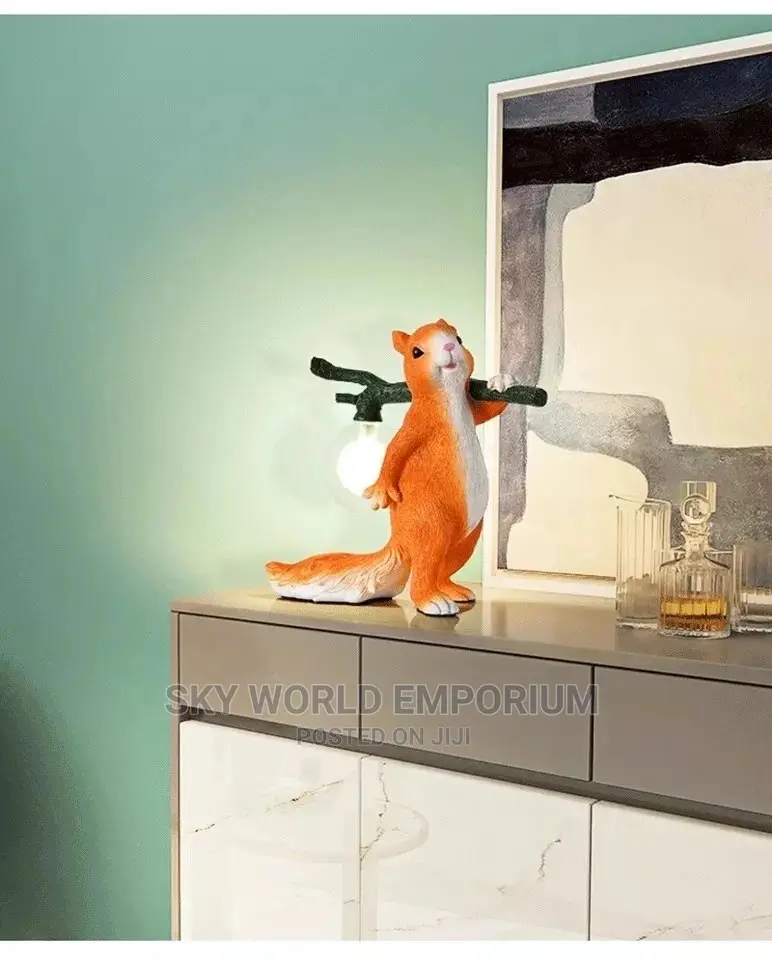 Squirrel Table Lamp