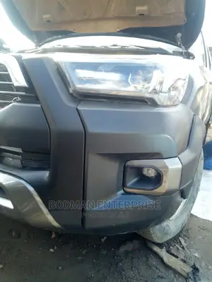 Upgrade Hilux Dubai Model