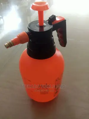Hand Pressure Sprayer