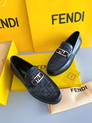 Luxury Fendi Shoe