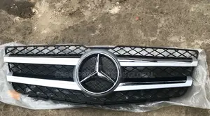 FRONT GRILL GLK350 2010 Year Model 2 Steps