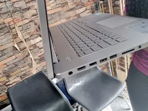 Dell Inspiron 17 7746 6GB Intel Core I5 HDD 1T Laptop.