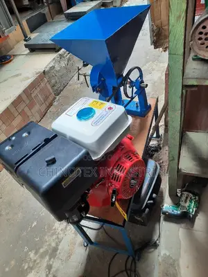 Grinding Machine 13hp, Complete Set With Big Mill